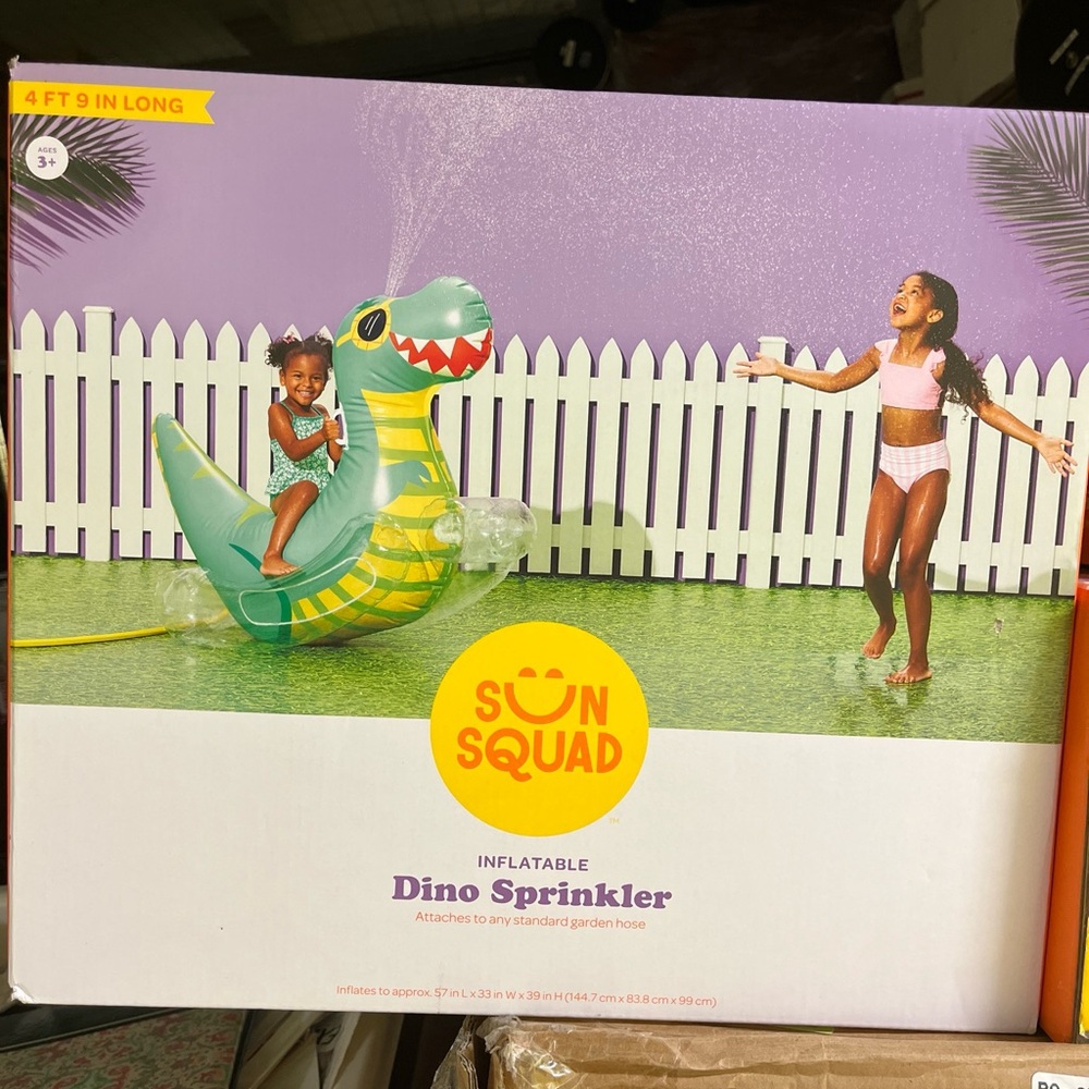 Dino Ride On Sprinkler - Sun Squad - brand new in original box